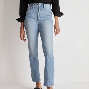 Madewell Perfect Vintage Straight High Rise Jean in Ferman Wash